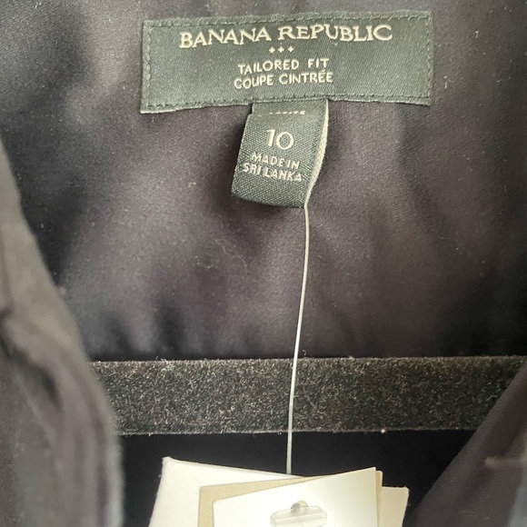 Size 10 petite black fitted button down. - Picture 2 of 5